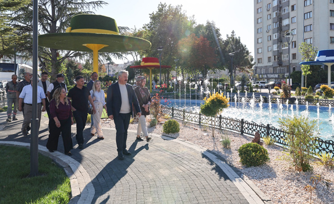 MELİKGAZİ’DE CUMA GÜNÜ ÇİFTE PROGRAM